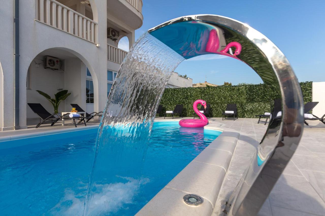 Villa Anja Lux, Σπλιτ Εξωτερικό φωτογραφία
