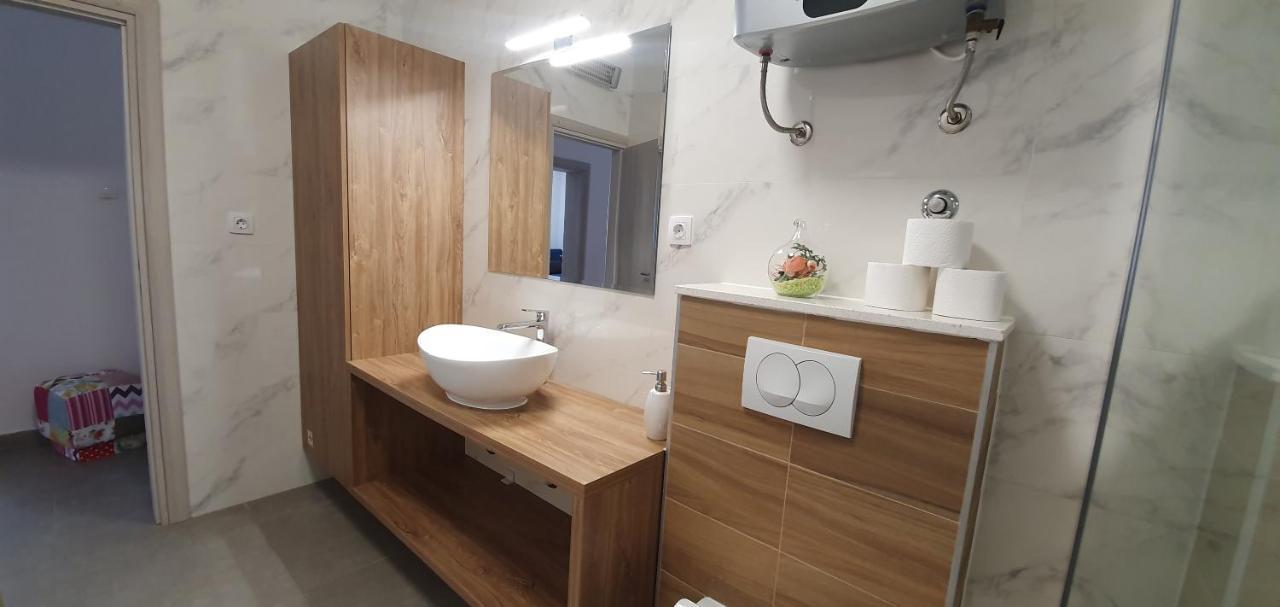 Villa Anja Lux, Σπλιτ Εξωτερικό φωτογραφία