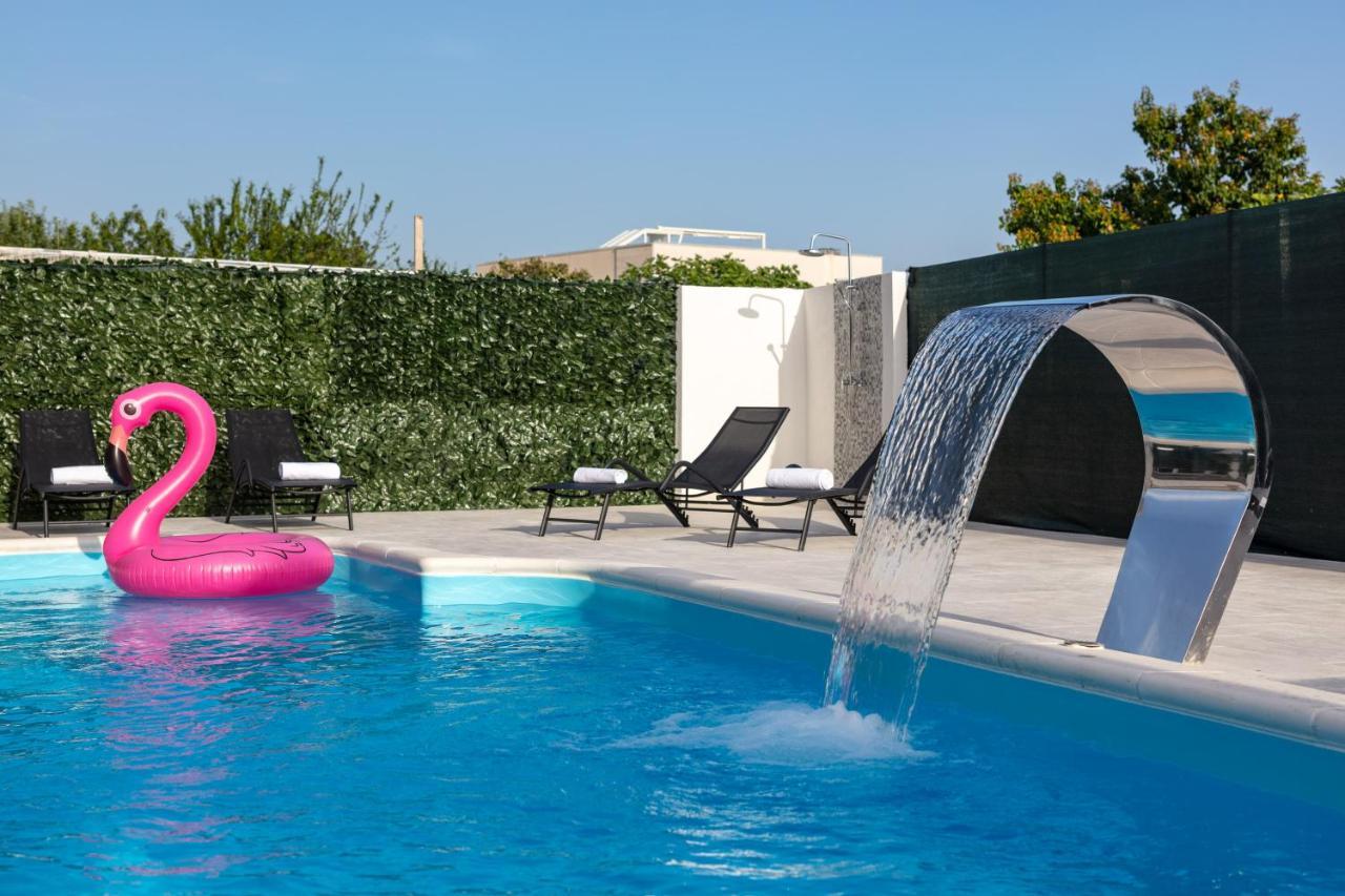 Villa Anja Lux, Σπλιτ Εξωτερικό φωτογραφία